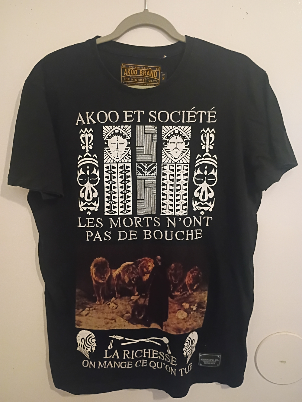 AKOO Black Graphic Short Sleeve Tee Sz M